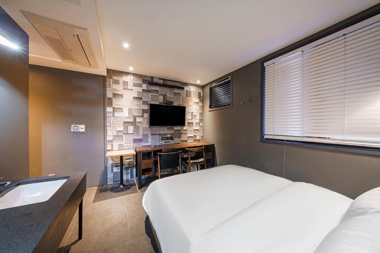 Hotel H-avenue Yeoksam