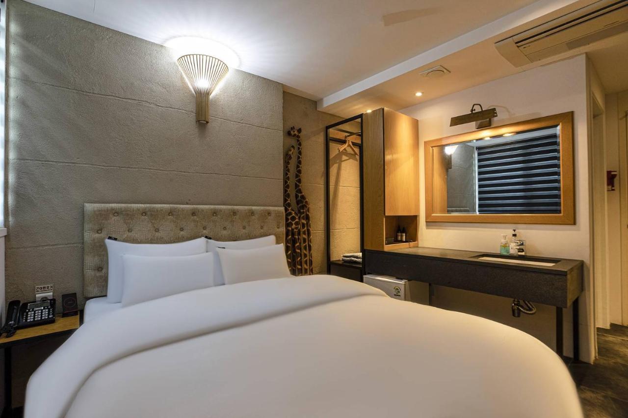 H-avenue Yeoksam Hotel *